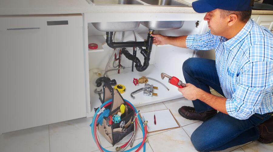 Expert burst pipe repair services in Society Hill, SC